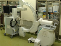 半円の装置が取り付けられた機械の写真